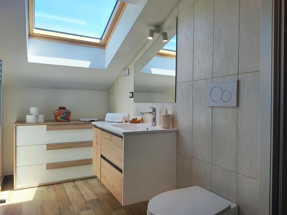 Apartmán Casa Nadia A Pochi Passi Dal Mare Con Garage, Terrazza E Sala Giochi Numana Exteriér fotografie